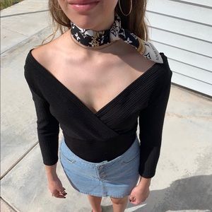 Guess top
